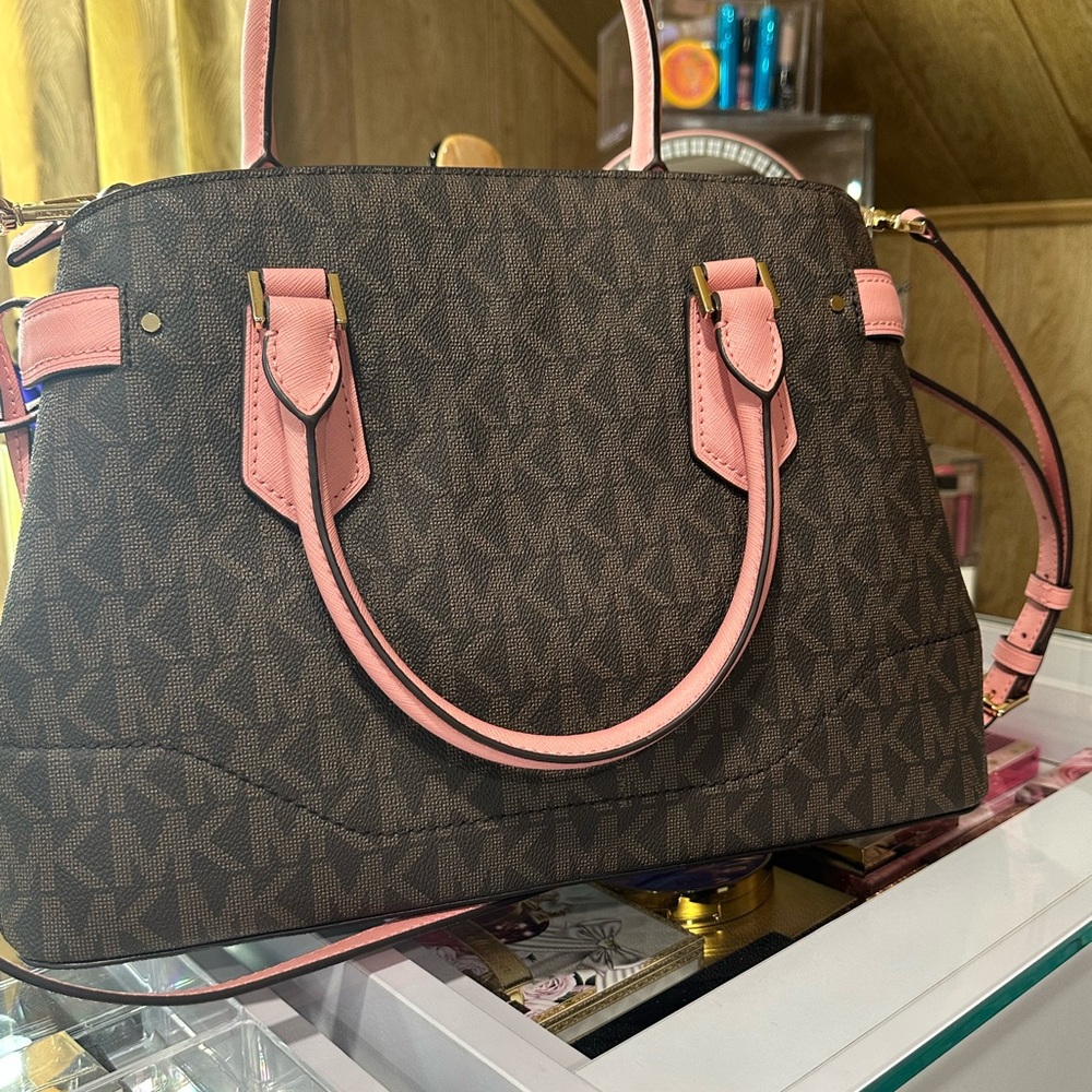 Michael Kors Brown Signature Satchel with Pink Trim - Picture 3 of 11